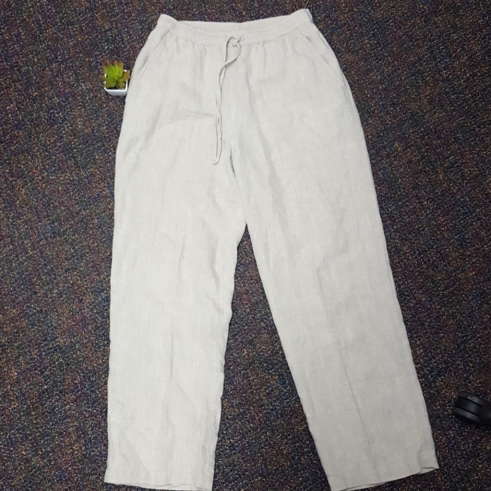 Size medium gorgeous linen pant!